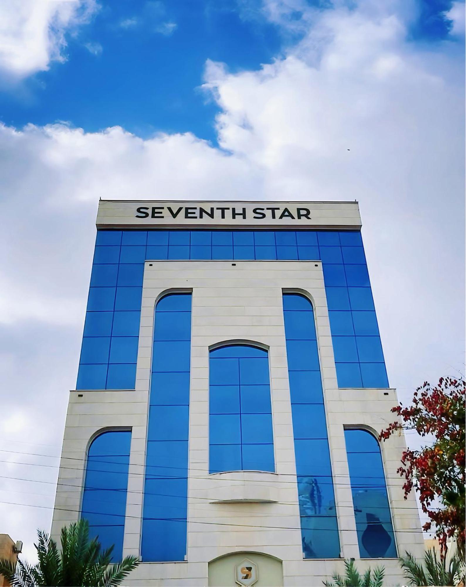 The Seventh Star Hotel Suites Амман Экстерьер фото